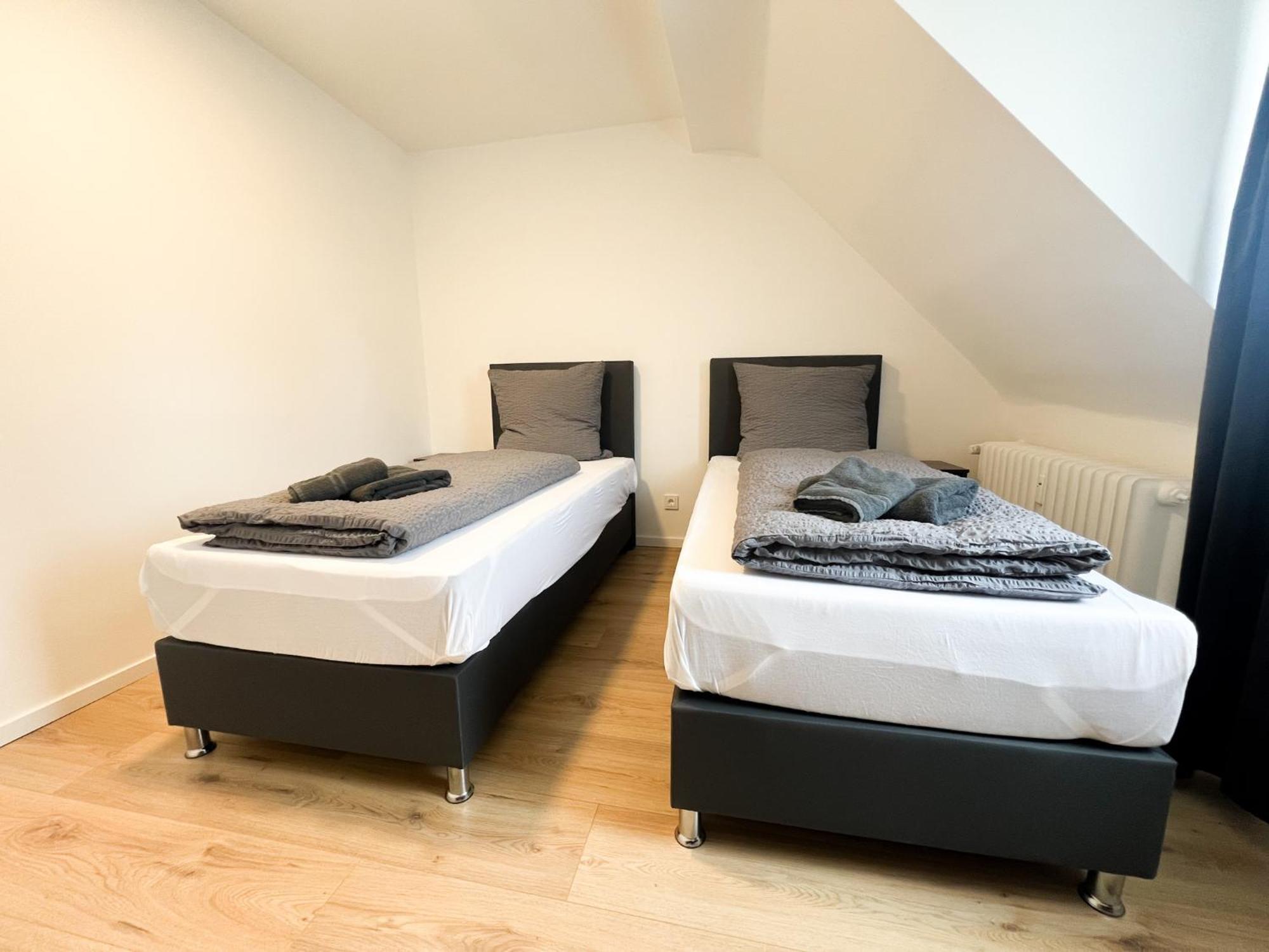Vibehome Duesseldorf - Stadtmitte Bagian luar foto