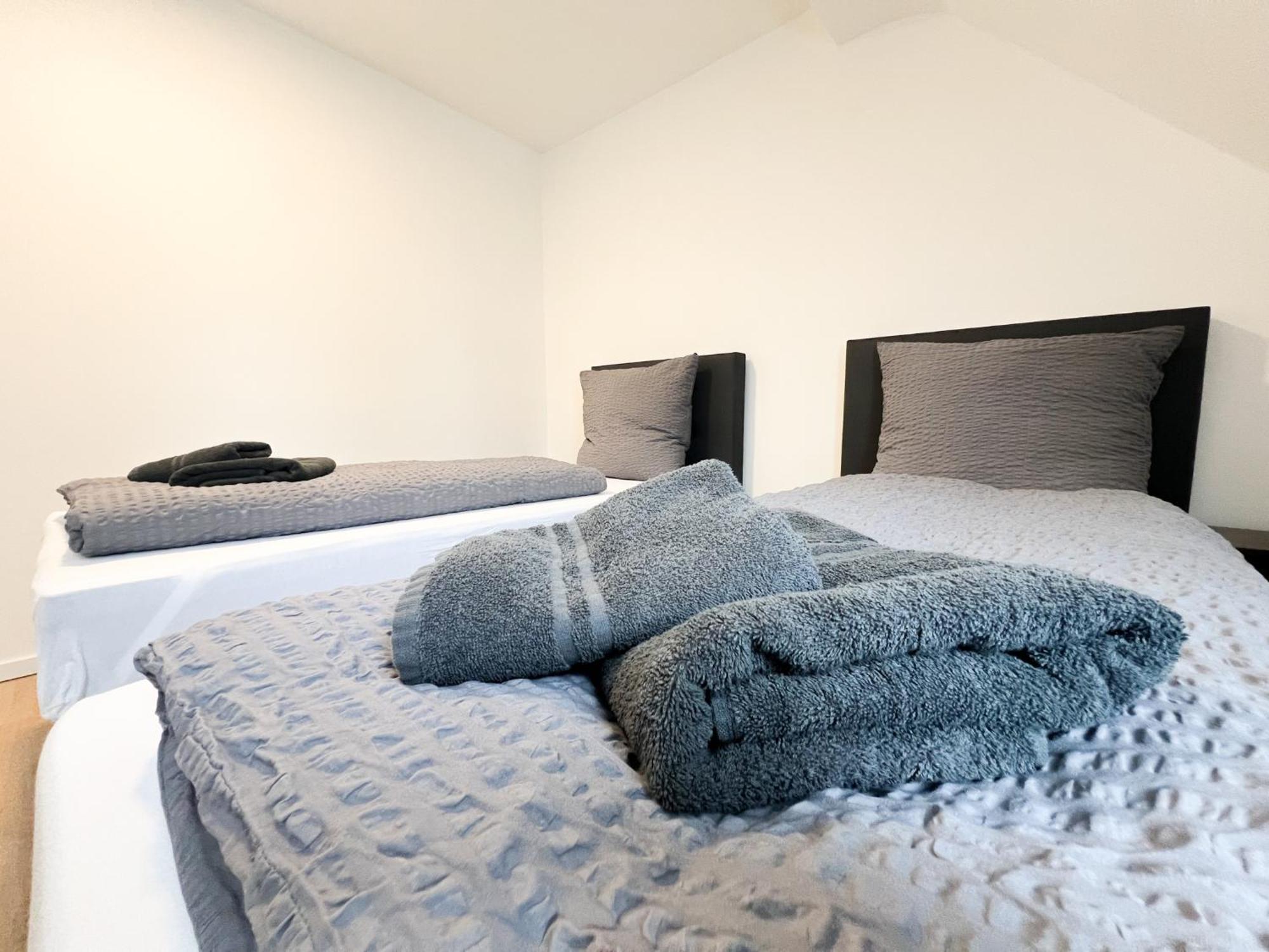 Vibehome Duesseldorf - Stadtmitte Bagian luar foto