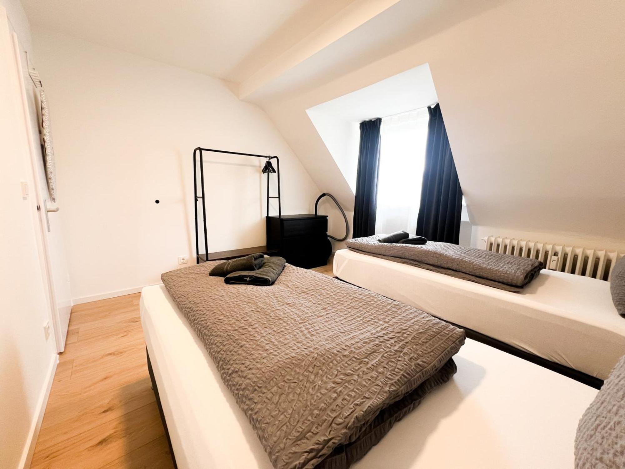 Vibehome Duesseldorf - Stadtmitte Bagian luar foto