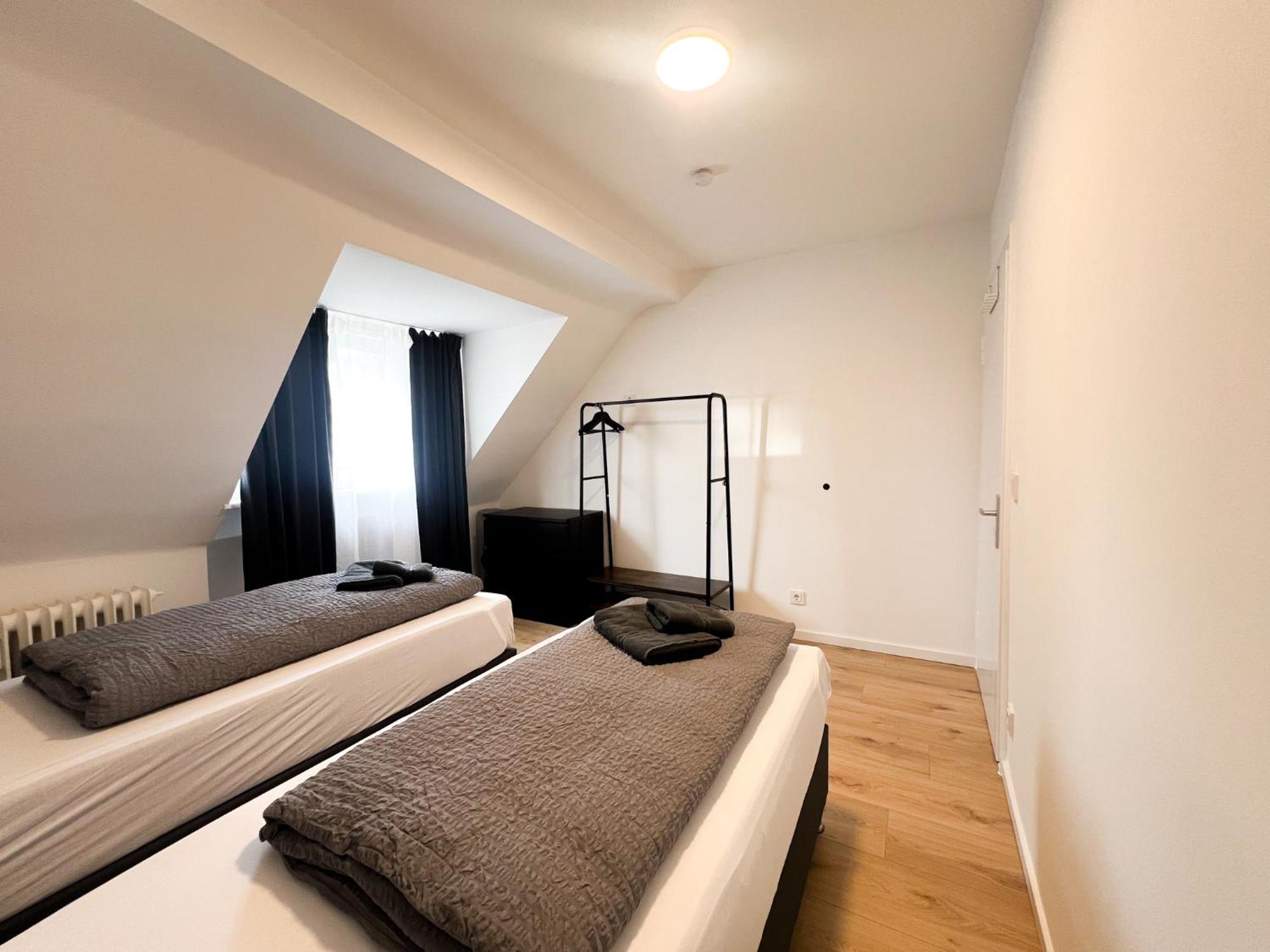 Vibehome Duesseldorf - Stadtmitte Bagian luar foto