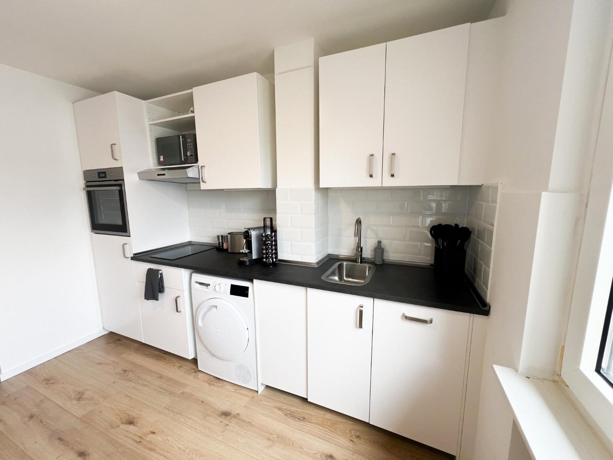 Vibehome Duesseldorf - Stadtmitte Bagian luar foto