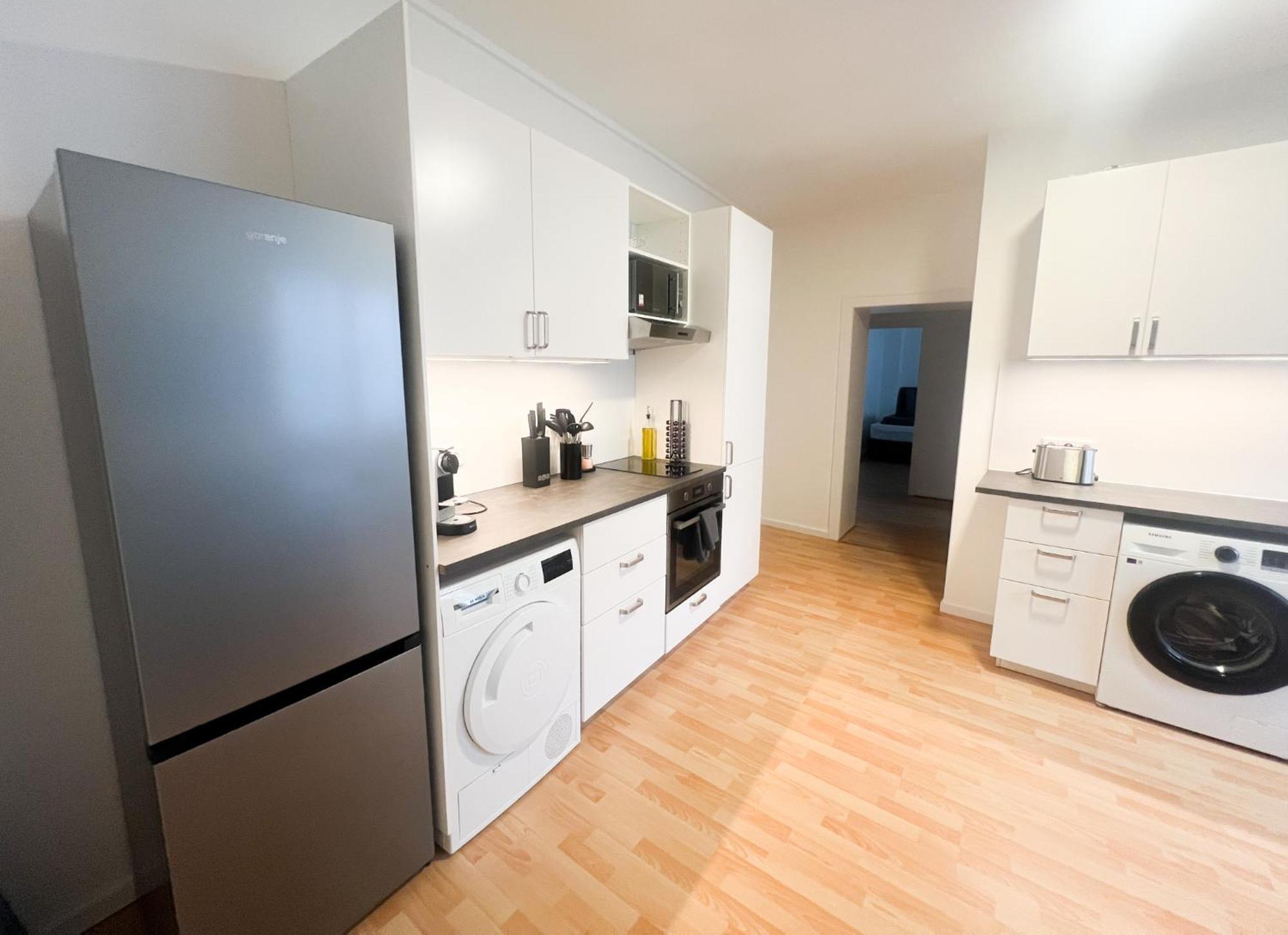 Vibehome Duesseldorf - Stadtmitte Bagian luar foto