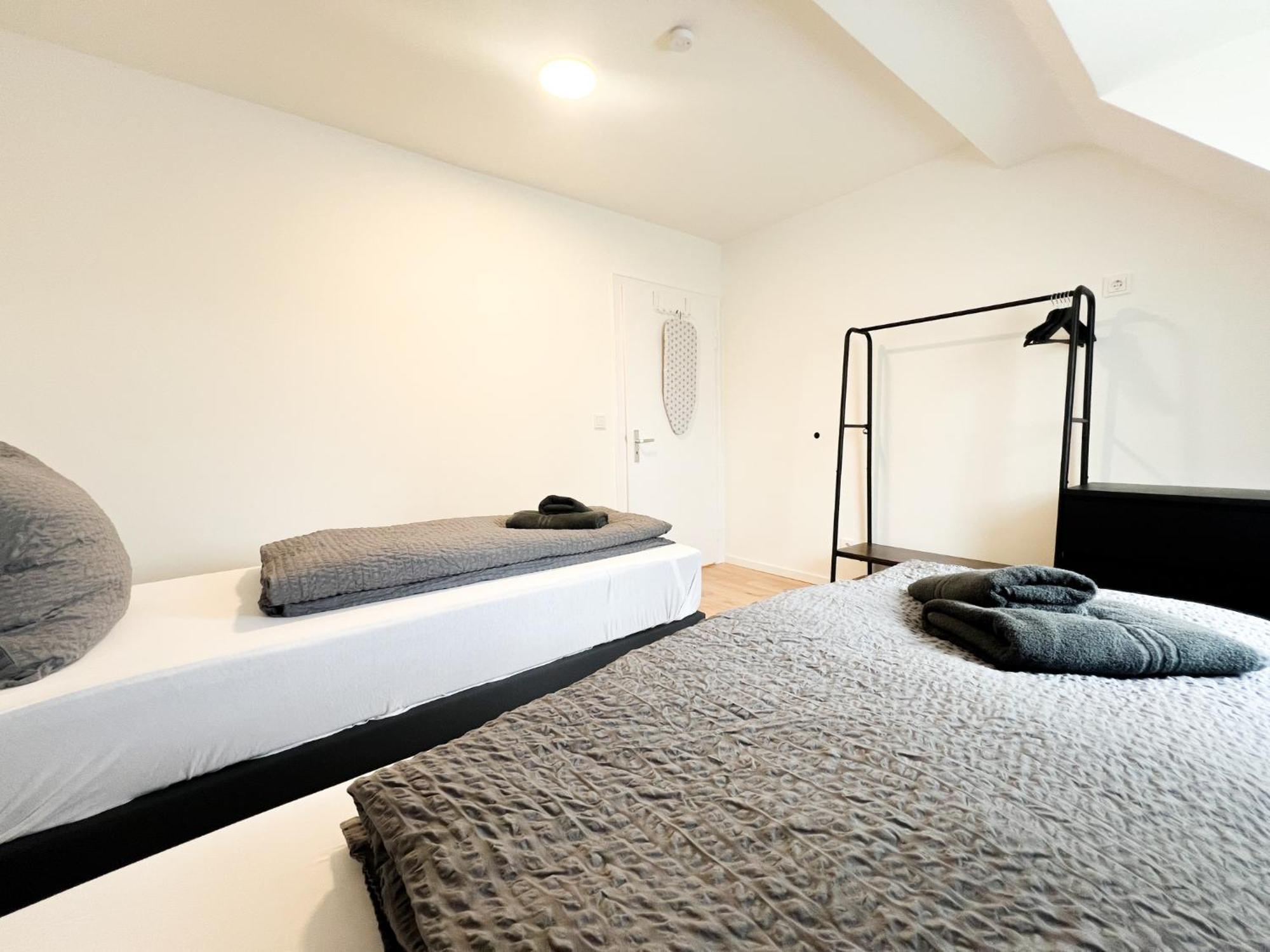 Vibehome Duesseldorf - Stadtmitte Bagian luar foto