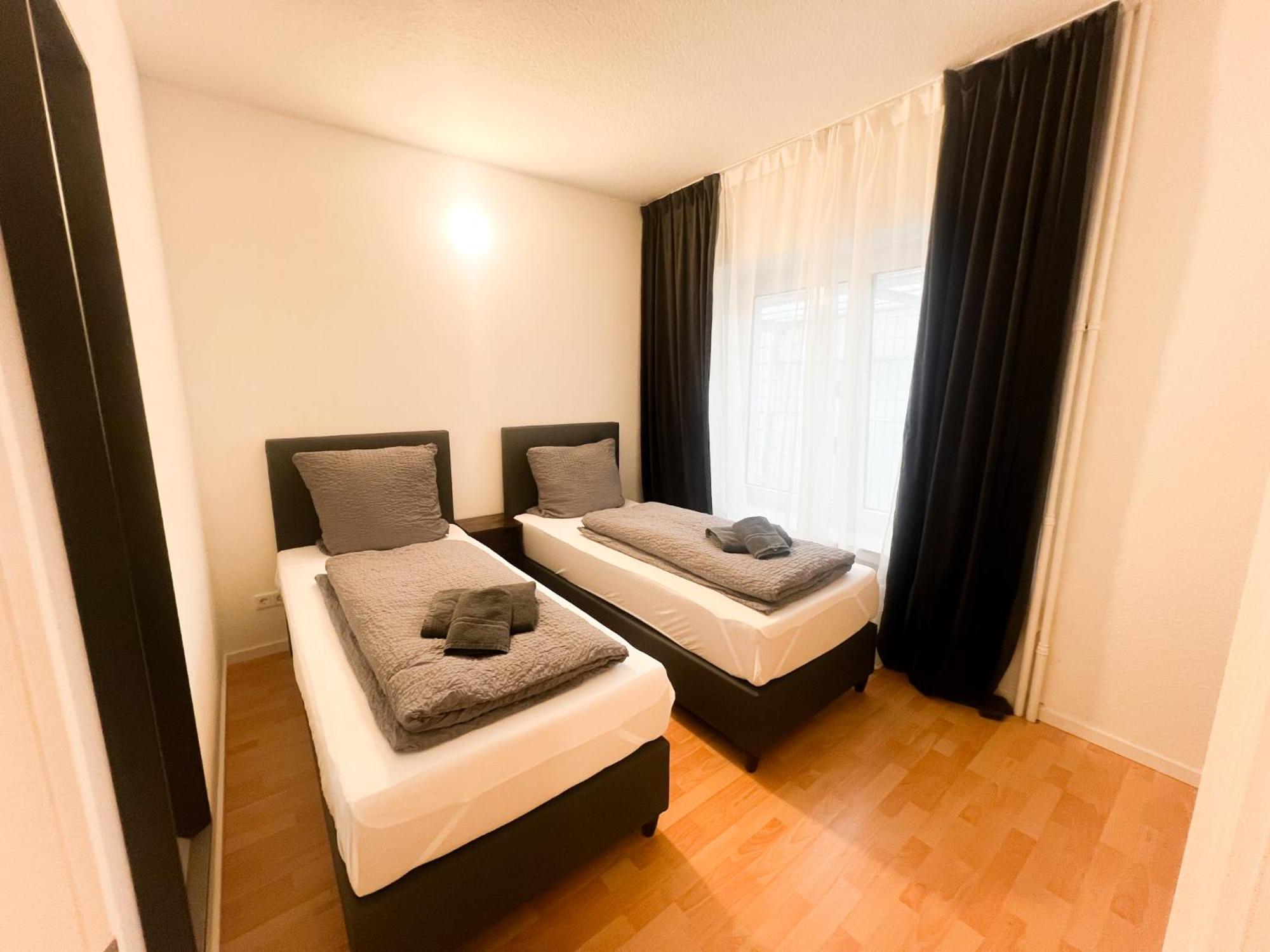 Vibehome Duesseldorf - Stadtmitte Bagian luar foto